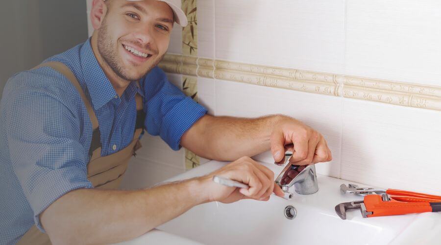 Kitchen Faucet Repair Service in Vinton, IA